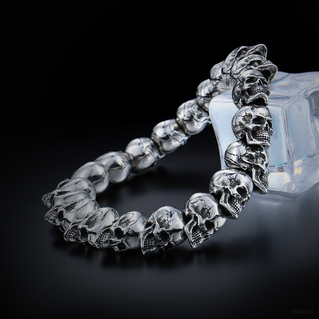 Stainless Steel Skull Beaded Chain Bracelet for Men and Women, Gothic Punk Rock Knight Skull Jewelry Gift